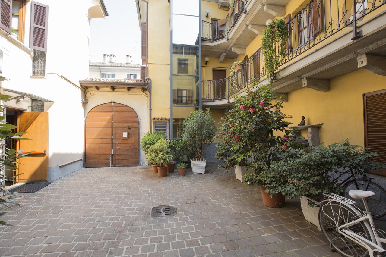 Отель Antica Trattoria Dell'Uva Монца Экстерьер фото